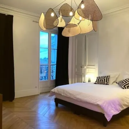 Le Bazar Du Marais 아파트